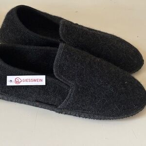 mens wool felt slippers